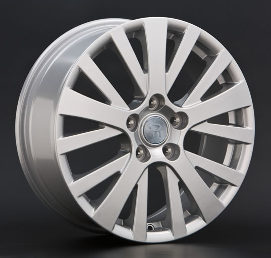 фото диска Replica Replay R16 ET50 DIA67,1 PCD:5/114,3 серебристый