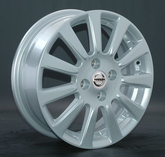 фото диска Replica LA R15 ET45 DIA60,1 PCD:4/100 серебро с черной полировкой