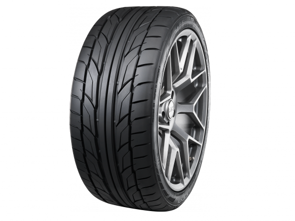 фото шины NITTO NT555G2 265/35 R18 97Y